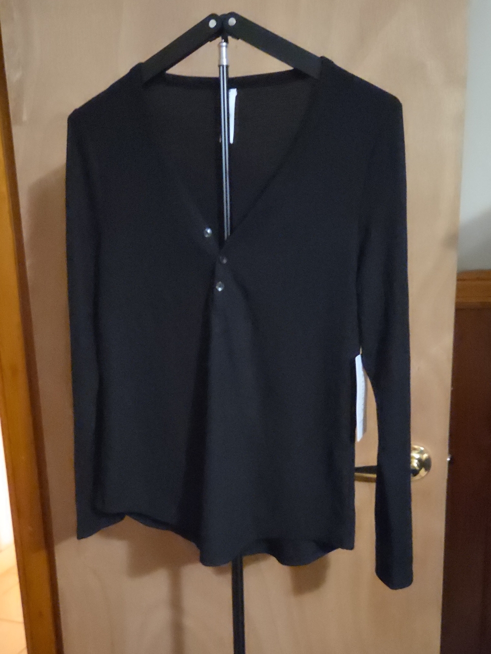 Athleta Women's Wind Diwn Sleep Top
